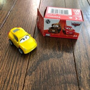 Disney Pixar Cars Mini Racers Diecast Car - Cruz Ramirez - S39A/04 - BRAND NEW!